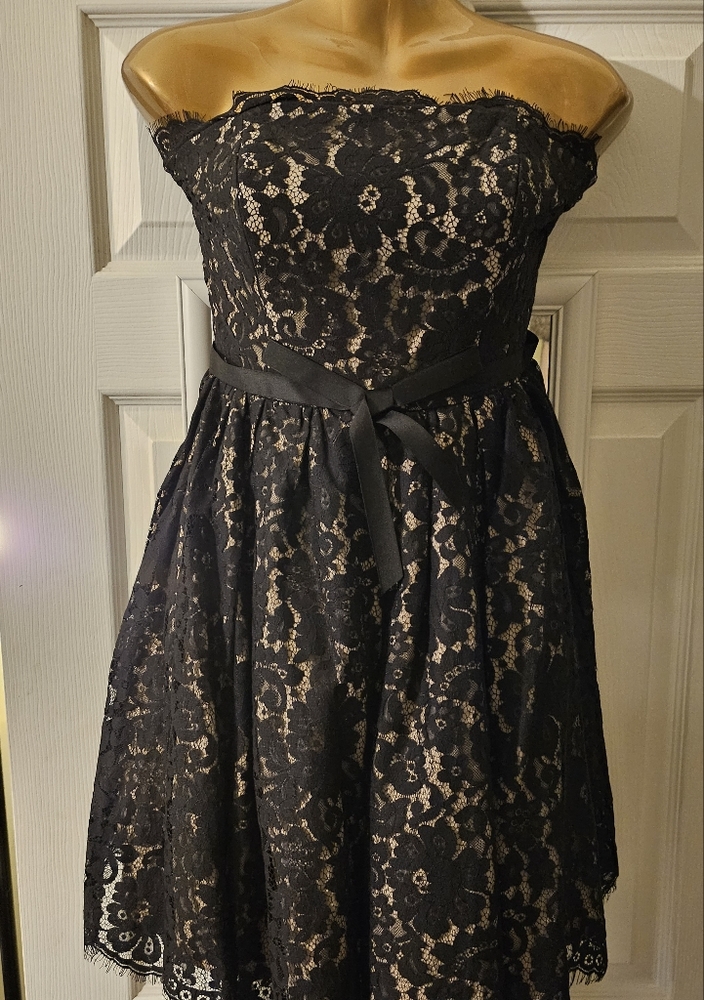 Formal lace party dress